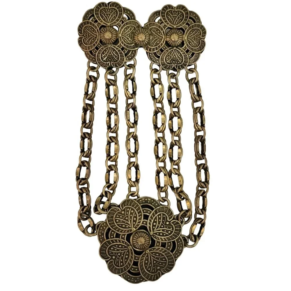 Gold Tone Etruscan Chatelaine Style Steampunk Brooch, M452